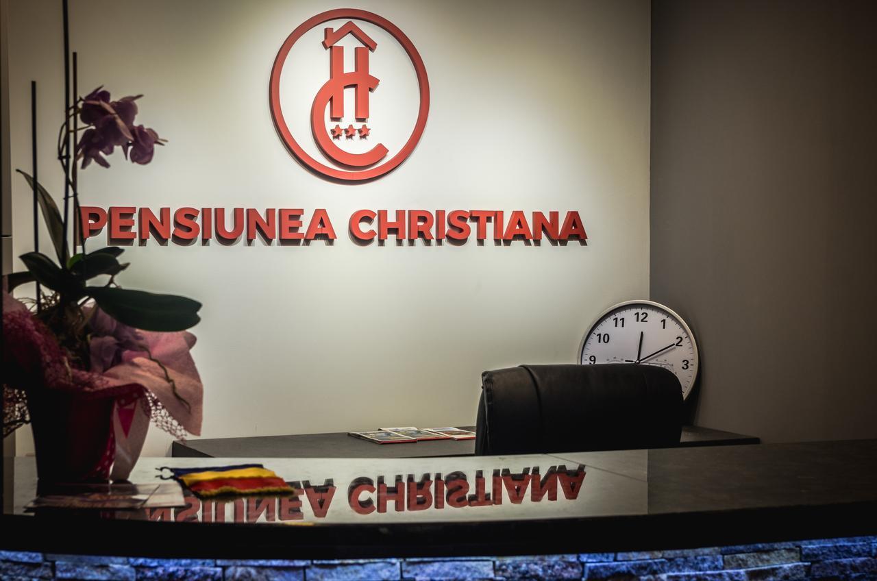 Pensiunea Christiana Arad Luaran gambar
